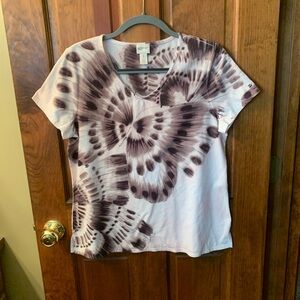 Chico ZENERGY, Vannah V neck butterfly top. Size 1 or 8-10 Medium. SOFT!